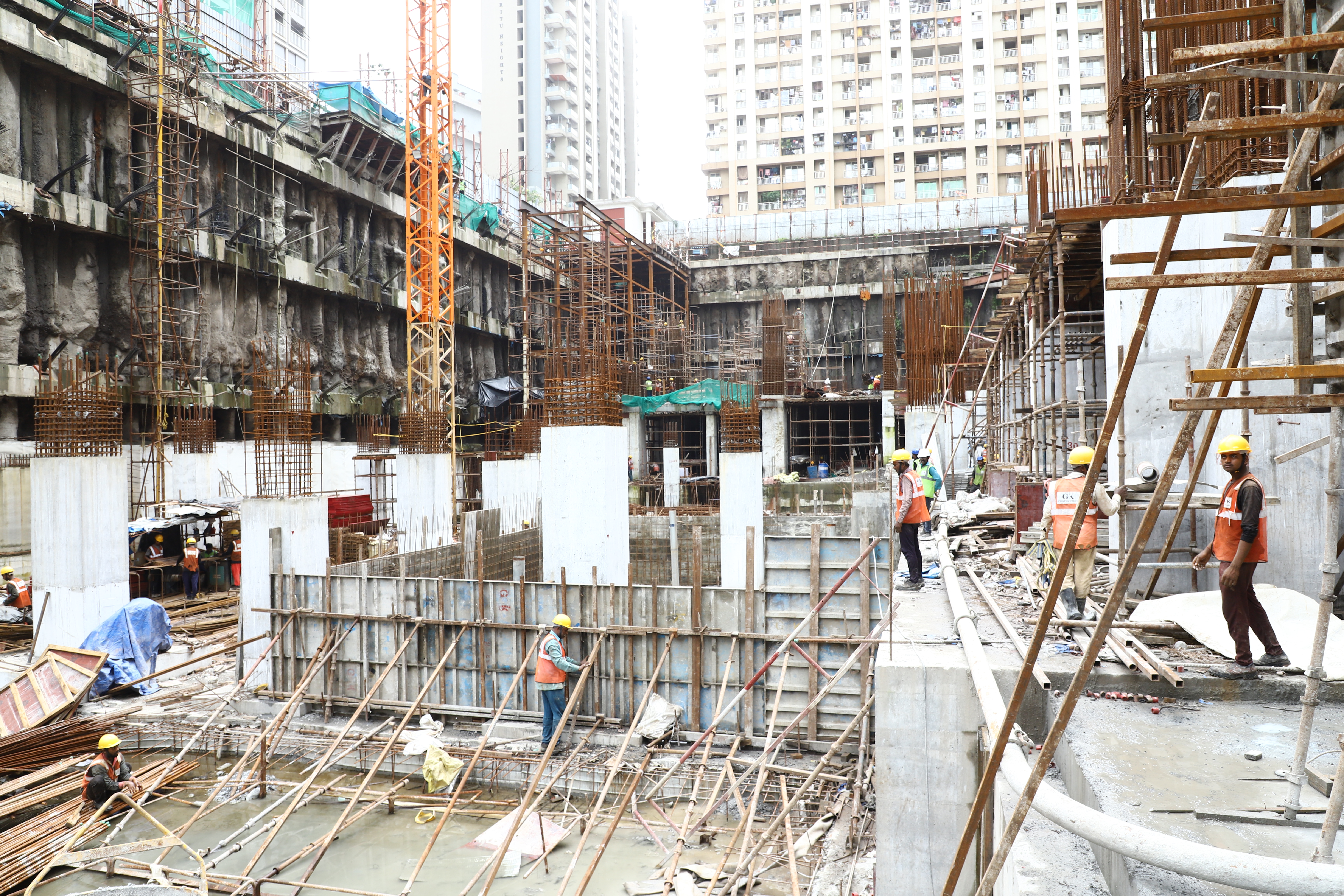 JP First Mall - Image 6